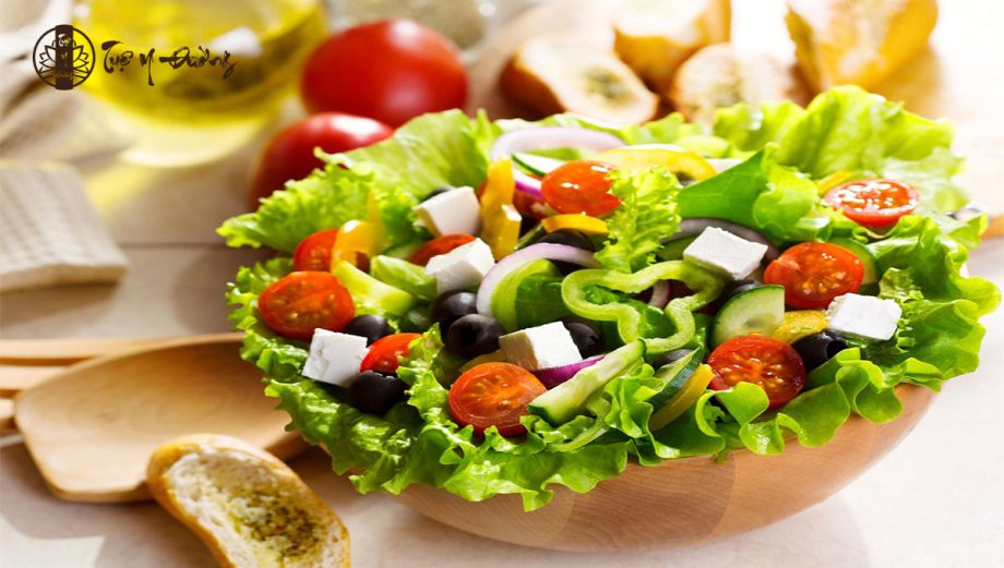 Cách giảm cân không cần ăn kiêng đó là kết hợp nhiều loại rau cho một món ăn để tăng khẩu vị và sự hấp dẫn.