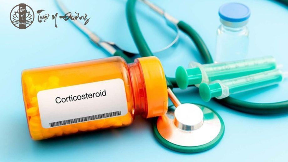 Sử dụng thuốc Corticosteroid trong điều trị viêm da tiếp xúc do côn trùng