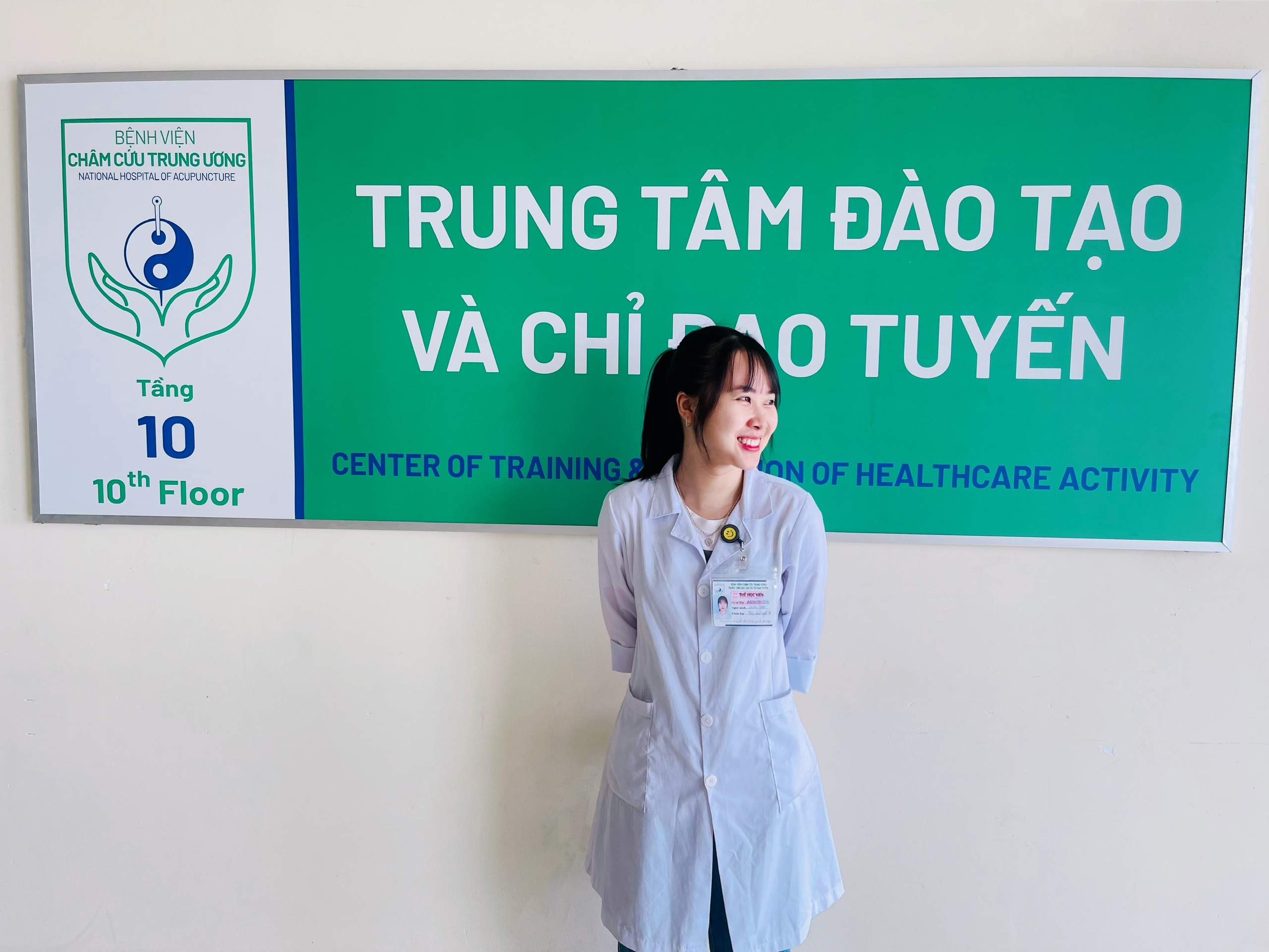 Bác sĩ Nguyễn Thị Hương thời còn đi học đã có một niềm yêu thích đặc biệt với Y Học Cổ Truyền