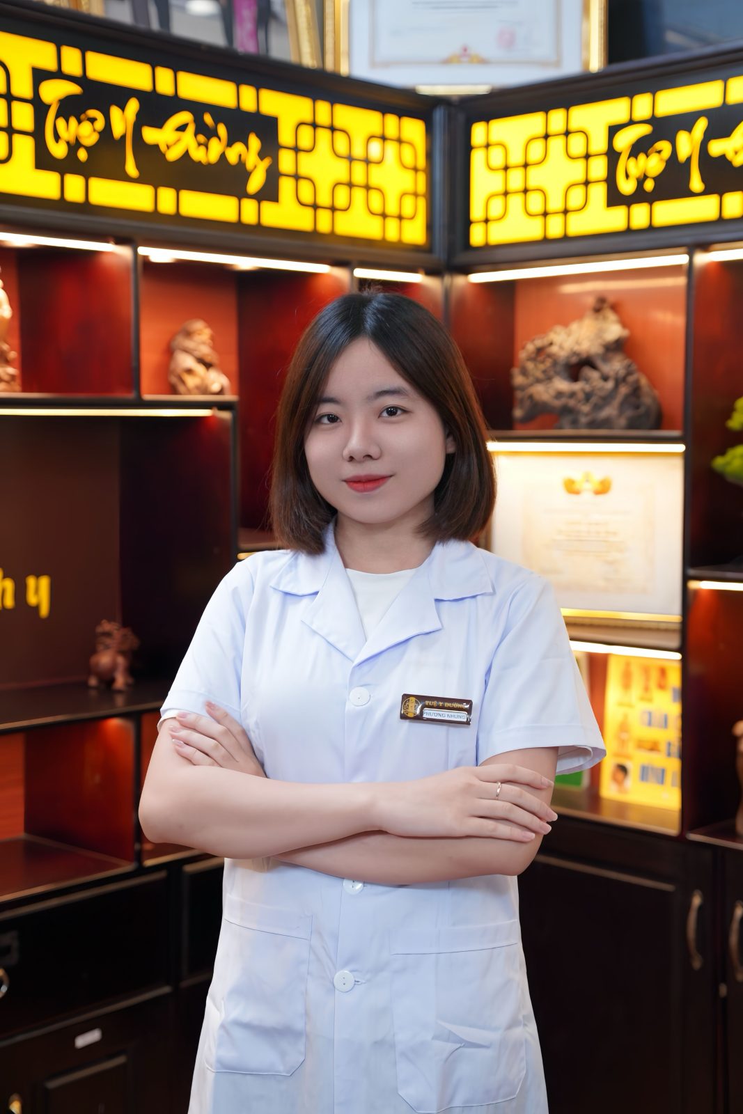 Bác sĩ Phương Nhung luôn tâm niệm:"Mọi sự đóng góp cho sức khỏe và vẻ đẹp của người bệnh, dù ở vị trí nào, đều mang trọn vẹn giá trị của lòng tử tế và tâm y."